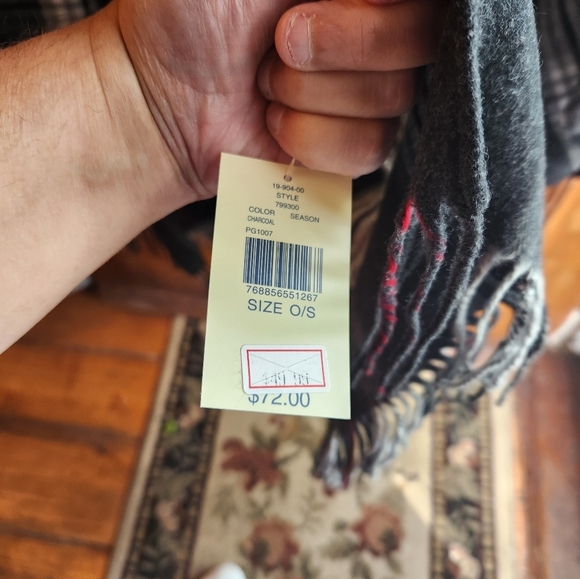 Nwt womens wrap - Picture 3 of 10